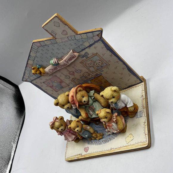 Our Cherished Family 1993 Figurine Collectable Complete Set 8 Pieces Vintage - Picture 6 of 10